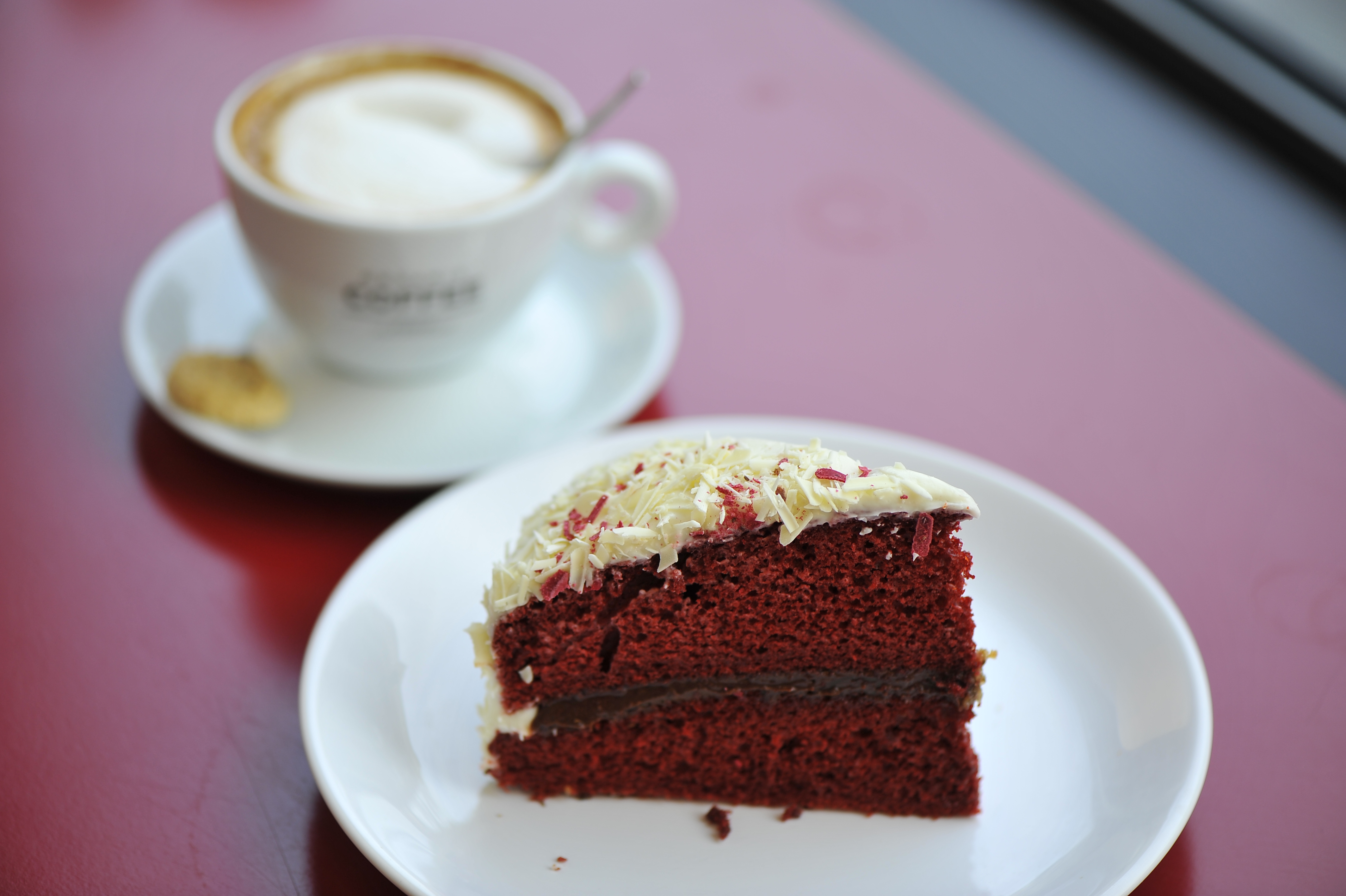 Red velvet taart met koffie - dessert De Bazel